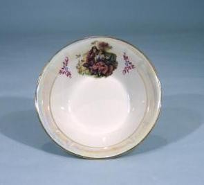 ф0418 Салатник 360см3 Идиллия  Мадонна